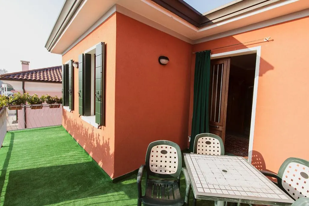 فندق Casa Malvina ميرا